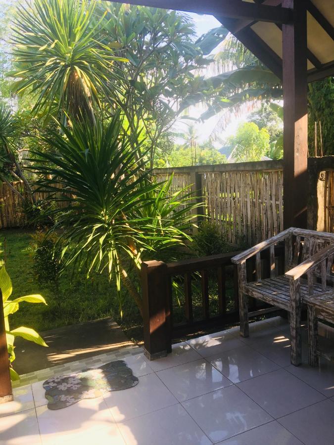 Puring Bungalows Gili Air Esterno foto
