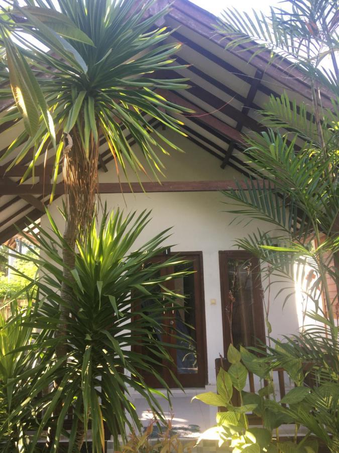 Puring Bungalows Gili Air Esterno foto