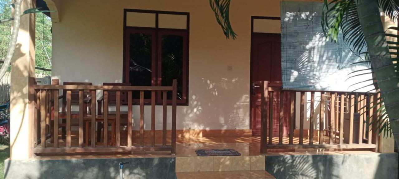 Puring Bungalows Gili Air Esterno foto