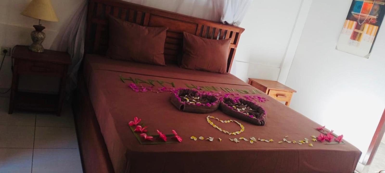 Puring Bungalows Gili Air Esterno foto